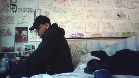 dbeamon92 online show from February 2026 06:01:02 PM