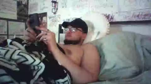 dbeamon92 online show from March 2026 11:41:02 PM