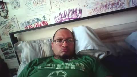 dbeamon92 online show from April 2026 01:36:02 PM