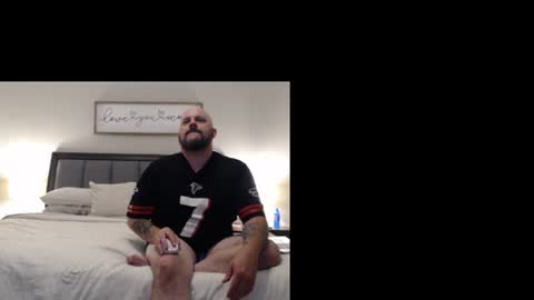 blondemamabalddaddy online show from June 2026 04:46:01 AM