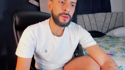 dcollins_ online show from October 2025 03:32:02 AM