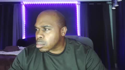 Snapshot of dcrush76 chatting on December 2024 10:56:02 AM DCrush online show from December 2024 10:56:02 AM