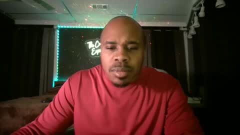 Snapshot of dcrush76 chatting on January 2025 04:28:02 AM DCrush online show from January 2025 04:28:02 AM