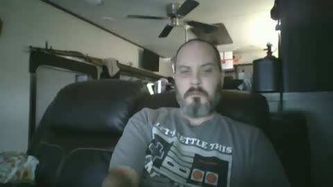 Snapshot of ddboobman chatting on December 2024 09:19:01 PM want girl to play with me online show from December 2024 09:19:01 PM