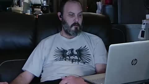 Snapshot of ddboobman chatting on January 2025 12:33:01 AM want girl to play with me online show from January 2025 12:33:01 AM
