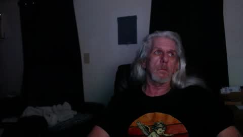 Snapshot of deaconoddeye chatting on December 2025 09:16:02 AM deaconoddeye online show from December 2025 09:16:02 AM