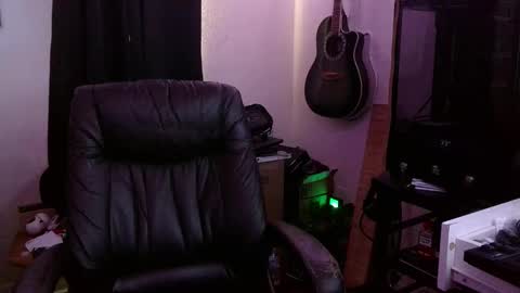 Snapshot of deaconoddeye chatting on January 2026 05:51:02 PM deaconoddeye online show from January 2026 05:51:02 PM