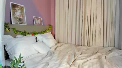 Emily GMT2 Mon 10 AM - 4 PM Wed 10 AM - 4 PM Thu 10 AM - 4 PM Fri 10 AM - 4 PM Sat 10 AM - 4 PM online show from July 2026 05:26:02 PM