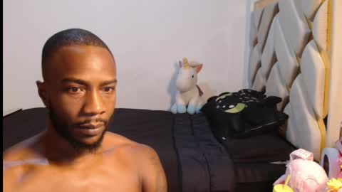 Snapshot of debayokaia chatting on May 2026 03:52:02 PM debayo online show from May 2026 03:52:02 PM