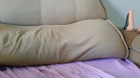 debbie7h online show from November 2025 06:52:02 PM