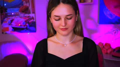 Snapshot of deboralarson chatting on January 2025 01:39:01 PM Debora online show from January 2025 01:39:01 PM