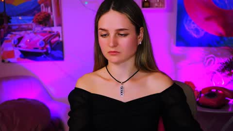 Snapshot of deboralarson chatting on January 2025 10:23:01 PM Debora online show from January 2025 10:23:01 PM