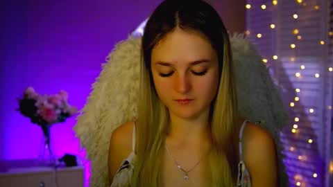 Debora online show from December 2025 03:56:01 AM