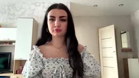 Snapshot of debrahgiuffrida chatting on July 2026 11:24:02 AM Marry online show from July 2026 11:24:02 AM