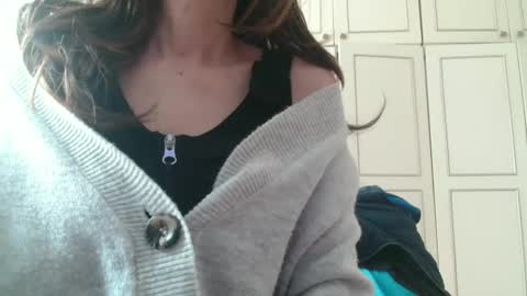 KamiDevi online show from April 2026 11:48:02 AM