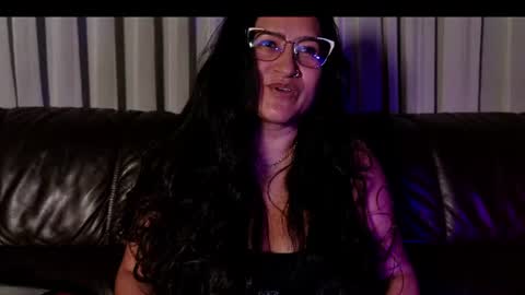 Snapshot of deesseluxure_ chatting on July 2026 05:36:01 AM Andre online show from July 2026 05:36:01 AM