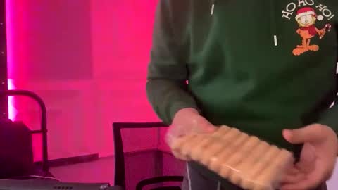 Deez2nutz4u online show from December 2025 05:55:02 PM