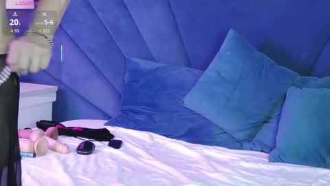 Deea online show from November 2025 06:15:01 PM