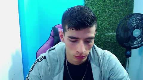 Snapshot of deiby_baby chatting on January 2025 01:18:02 AM DEIBY online show from January 2025 01:18:02 AM