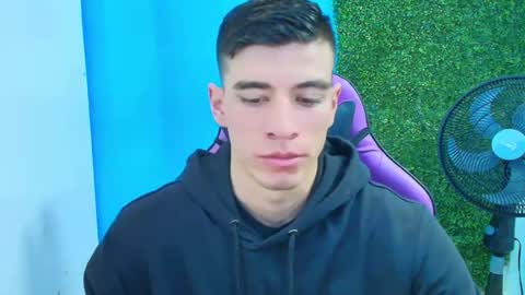 Snapshot of deiby_baby chatting on February 2025 10:31:02 PM DEIBY online show from February 2025 10:31:02 PM