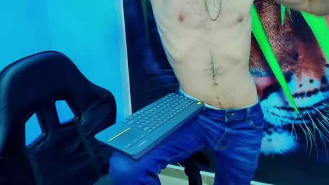 Snapshot of deiby_baby chatting on September 2025 07:50:01 PM DEIBY online show from September 2025 07:50:01 PM