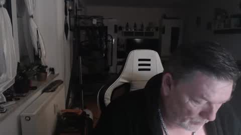 Snapshot of deinprinz2312 chatting on January 2025 04:21:01 AM deinprinz2312 online show from January 2025 04:21:01 AM