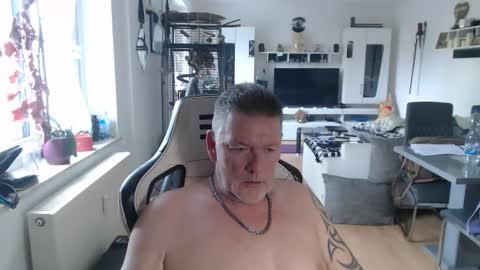 Snapshot of deinprinz2312 chatting on March 2026 12:10:02 PM deinprinz2312 online show from March 2026 12:10:02 PM