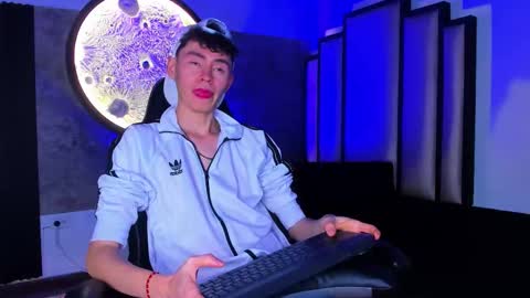 Deivid online show from October 2025 08:13:02 PM