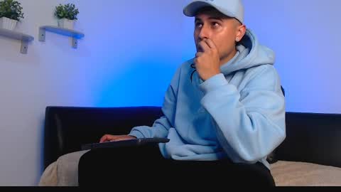  DEIVY  online show from April 2026 03:37:02 AM