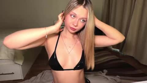 Dia online show from June 2026 06:40:01 PM