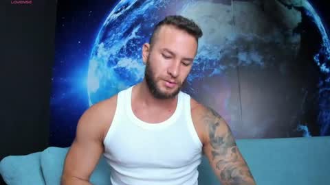 Snapshot of delessandro_world chatting on July 2026 06:10:02 PM Delessandro online show from July 2026 06:10:02 PM