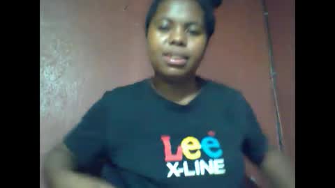 deliah712909 online show from February 2025 01:10:01 PM