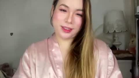 iyalicious online show from November 2025 08:41:01 PM