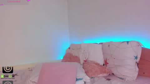 Mila online show from February 2025 08:22:02 AM