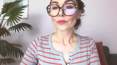 delilah_sweet online show from June 2026 03:36:01 PM