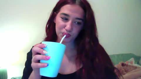 delilahraynee online show from June 2026 01:20:02 AM