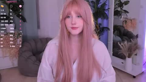 Delilah or Laila online show from September 2025 09:31:02 PM