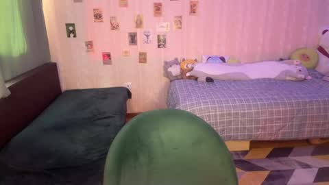 Della online show from May 2026 02:24:02 PM
