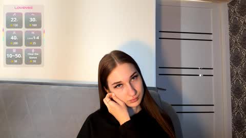 Delphaswindler online show from April 2026 08:23:01 AM