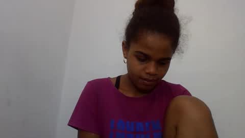 Snapshot of delphineee chatting on June 2026 07:14:02 AM delphine online show from June 2026 07:14:02 AM