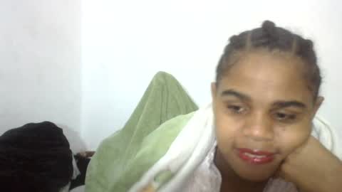 Snapshot of delphineee chatting on July 2026 04:52:02 AM delphine online show from July 2026 04:52:02 AM