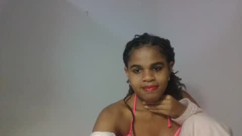 Snapshot of delphineee chatting on July 2026 10:50:01 AM delphine online show from July 2026 10:50:01 AM