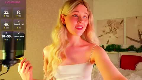 Delia online show from December 2025 04:25:02 PM