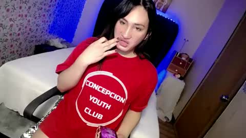 Chesca online show from December 2024 10:13:01 AM