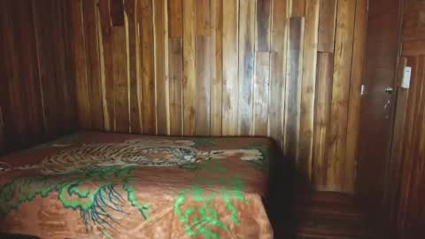 D.C online show from October 2025 12:19:01 AM