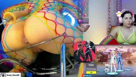 Snapshot of demi_chan chatting on May 2026 09:37:01 AM demiii online show from May 2026 09:37:01 AM