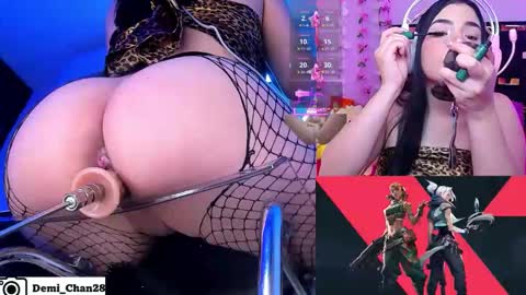 Snapshot of demi_chan chatting on June 2026 08:04:01 PM demiii online show from June 2026 08:04:01 PM