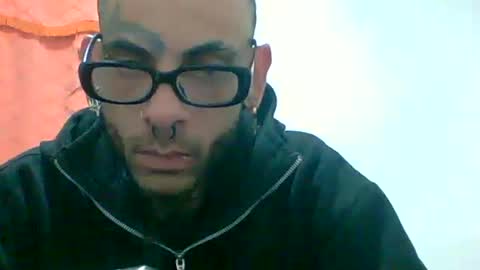 demon_rose_ online show from June 2026 04:10:01 AM