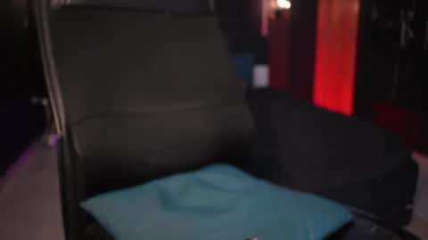 Snapshot of demonkush_ chatting on May 2026 05:38:02 AM DemonKush online show from May 2026 05:38:02 AM