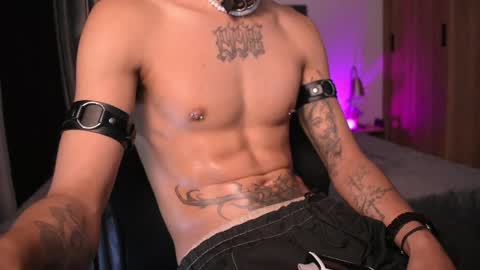 Snapshot of demonkush_ chatting on May 2026 12:07:01 AM DemonKush online show from May 2026 12:07:01 AM